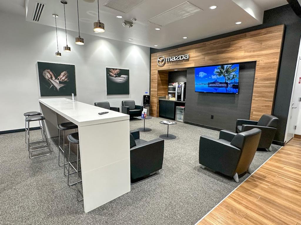 Dealership gallery photo 4